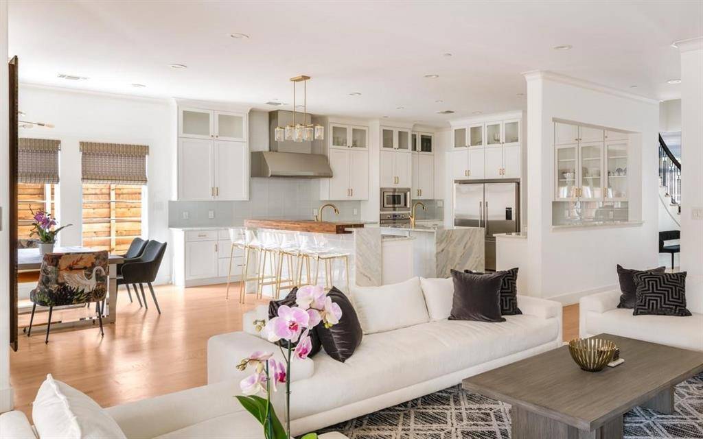 University Park, TX 75225,4085 Amherst Avenue