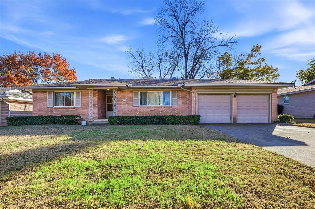 Arlington, TX 76013,1512 White Way Drive