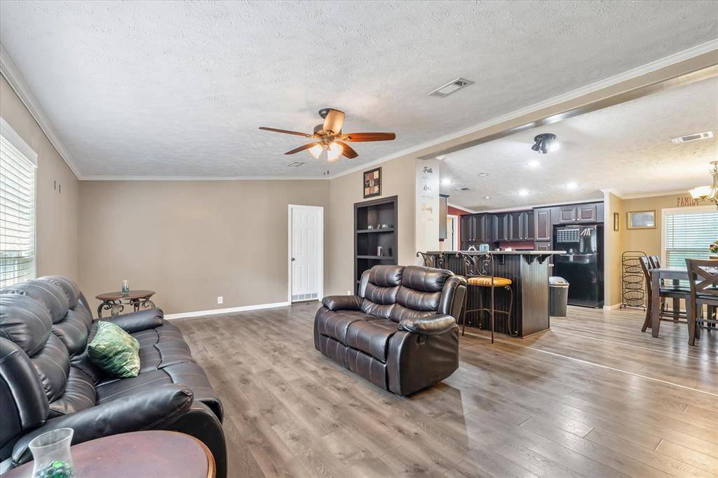 Log Cabin, TX 75148,13902 E Travis Lane