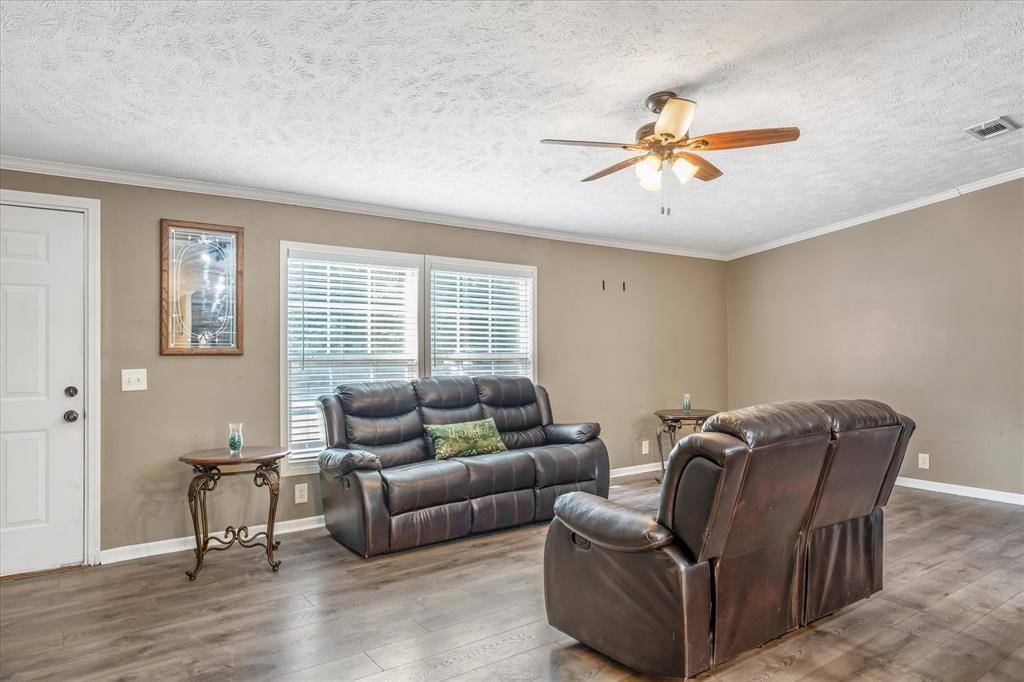 Log Cabin, TX 75148,13902 E Travis Lane