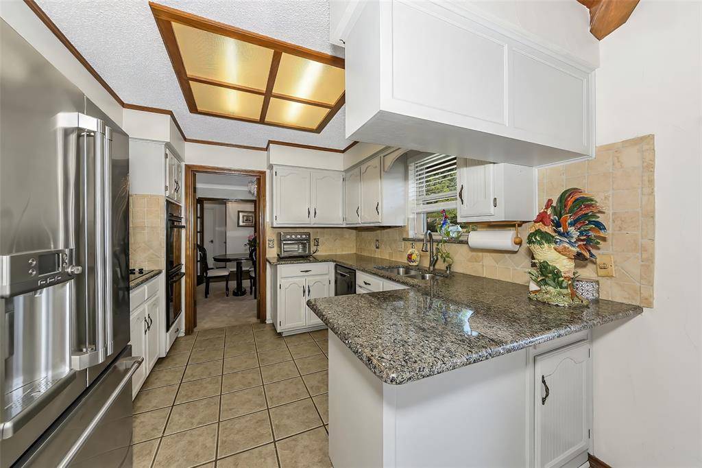 Bedford, TX 76021,3532 Meadowside Drive