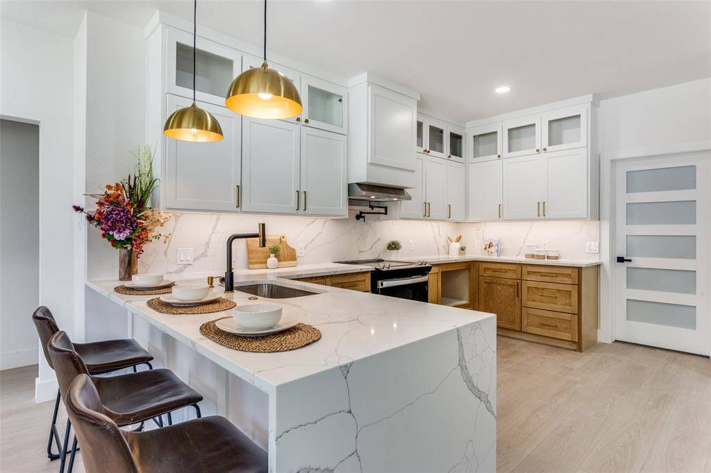 Fort Worth, TX 76109,3828 Winfield Avenue