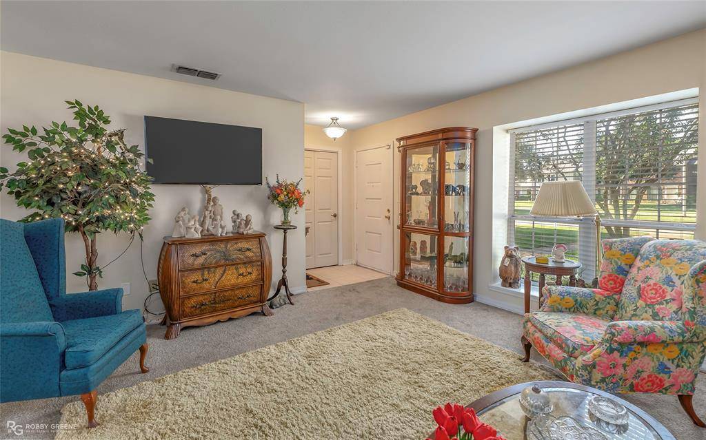 Shreveport, LA 71115,10035 Stratmore Circle