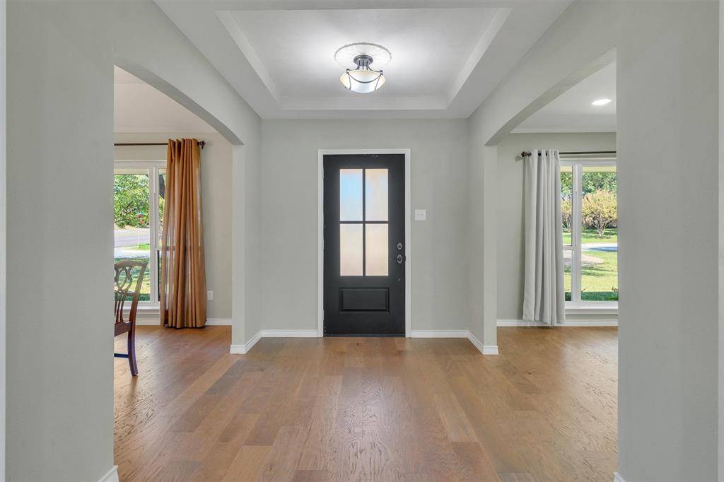 Dallas, TX 75229,3708 Waldorf Drive