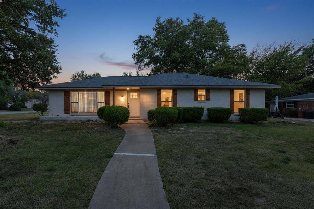 Commerce, TX 75428,3002 Tanglewood Drive