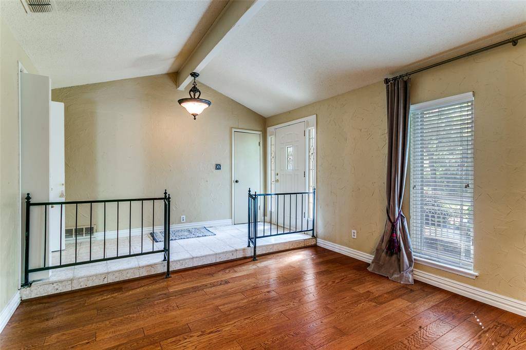 Euless, TX 76040,1309 Driftwood Drive