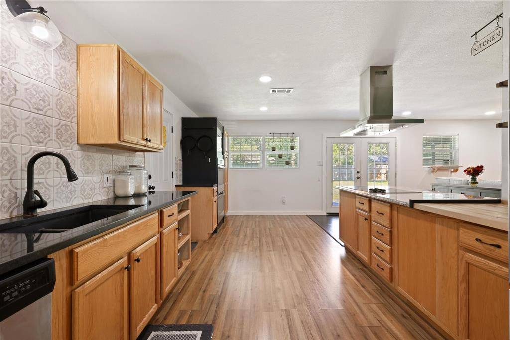 North Richland Hills, TX 76180,6629 Tabor Street