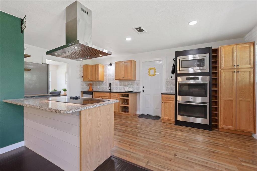 North Richland Hills, TX 76180,6629 Tabor Street