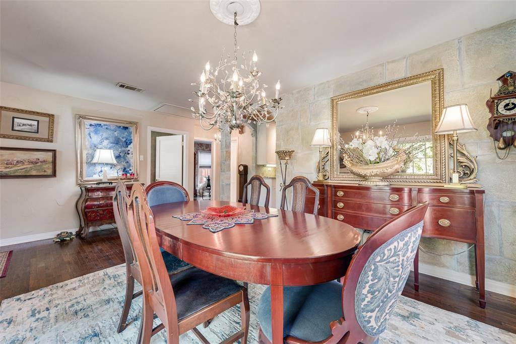 Dallas, TX 75211,3022 Aster Street