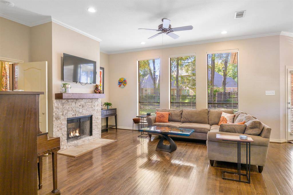 Fort Worth, TX 76112,5905 Riverbend Place