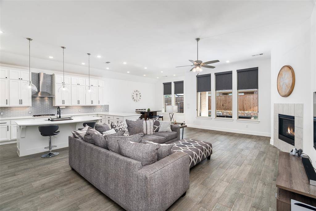 Oak Point, TX 75068,9428 Voyager Vista