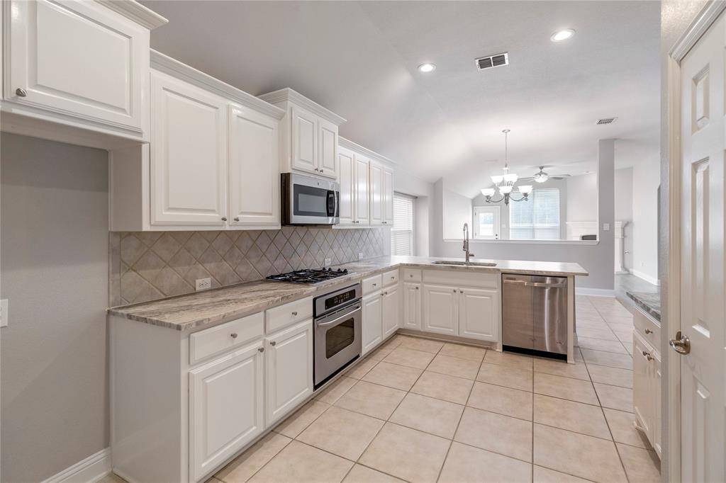 Fort Worth, TX 76244,4712 Daisy Leaf Drive