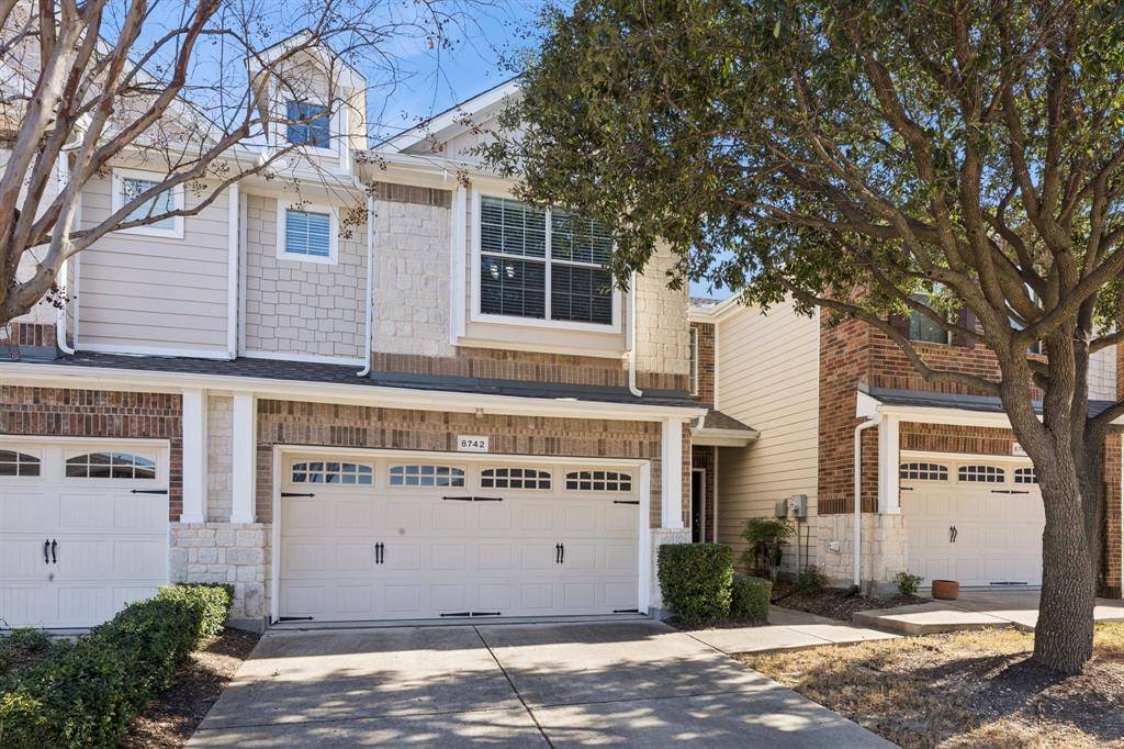 Plano, TX 75024,8742 San Bernard Street