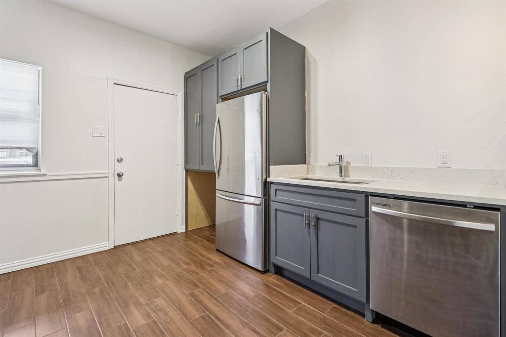 Dallas, TX 75230,10754 Villager Road #D