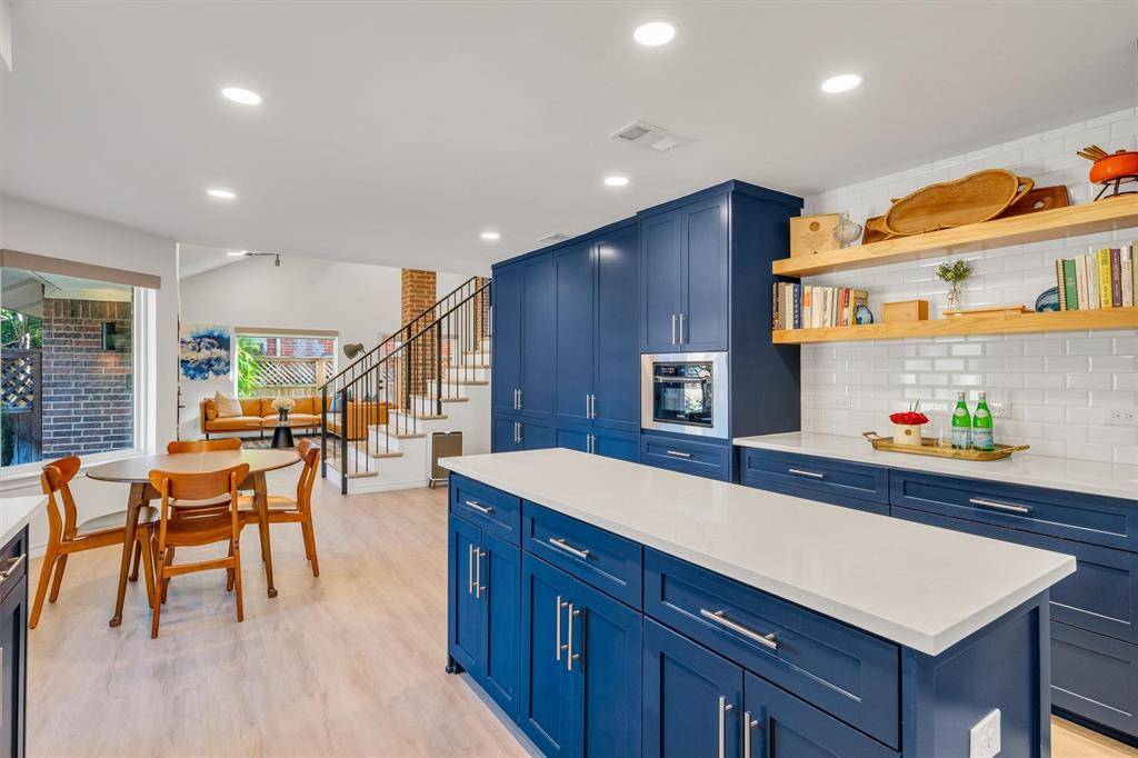 Dallas, TX 75204,3288 Lakenheath Place