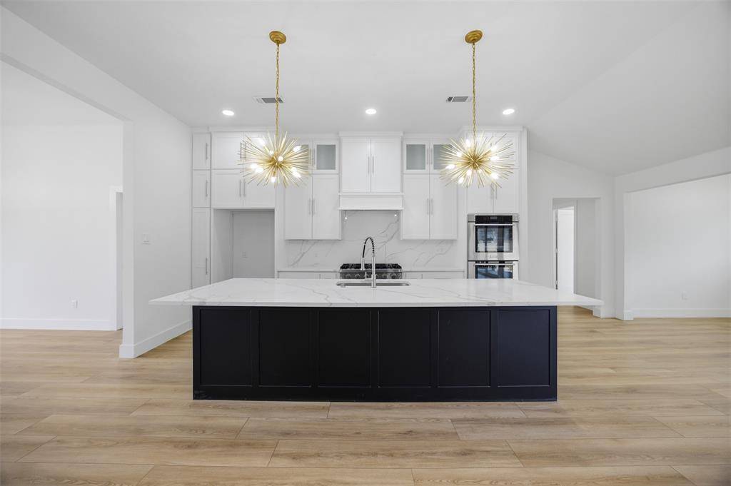 Keller, TX 76262,1412 Daryll Lane