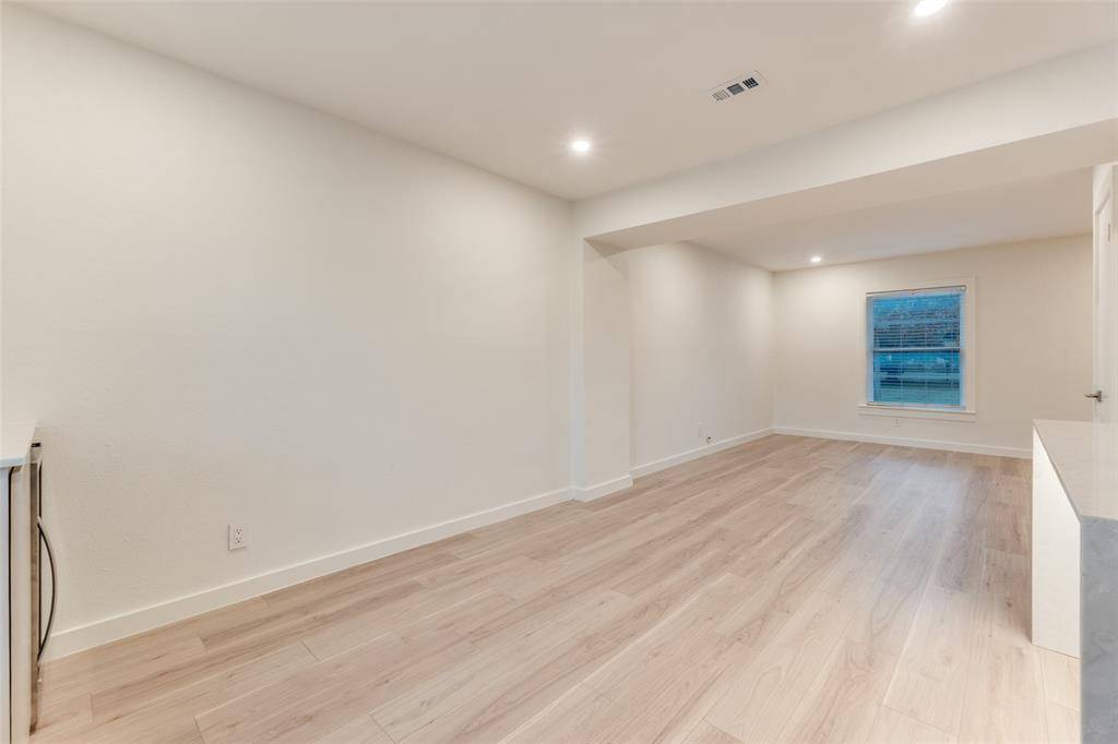 Dallas, TX 75209,6367 Oriole Drive #6367