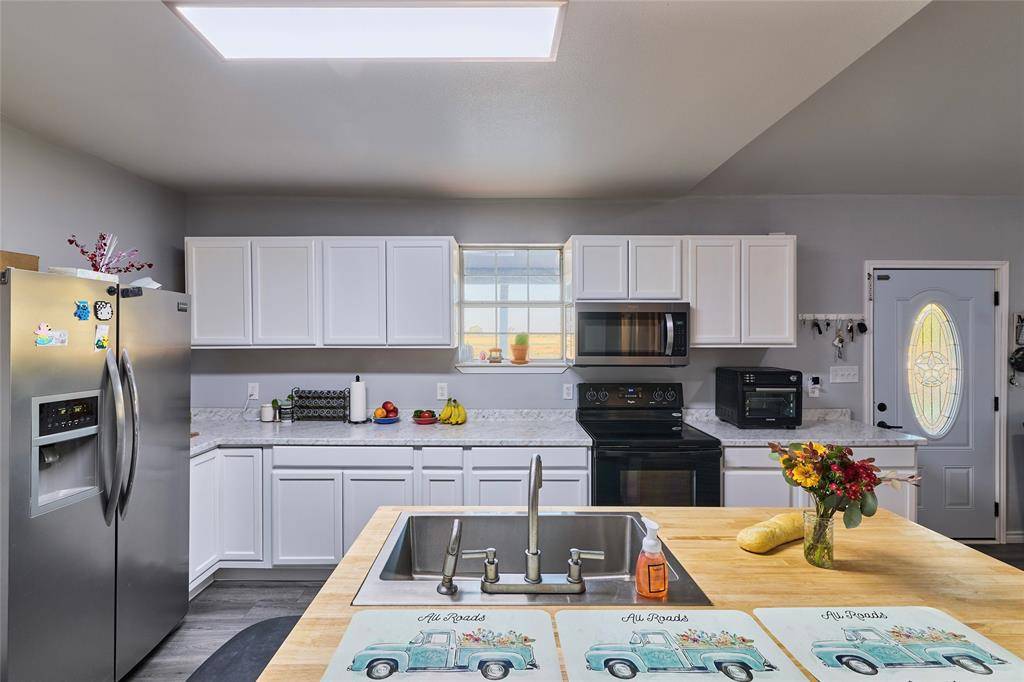 Cumby, TX 75433,1867 County Road 4131