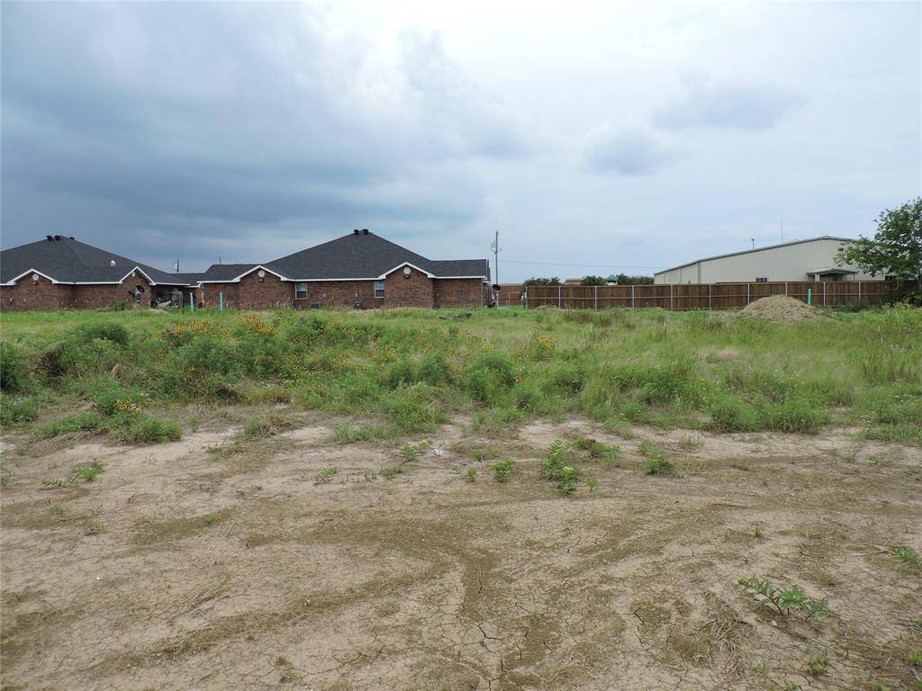 Mabank, TX 75147,283 Victory Drive