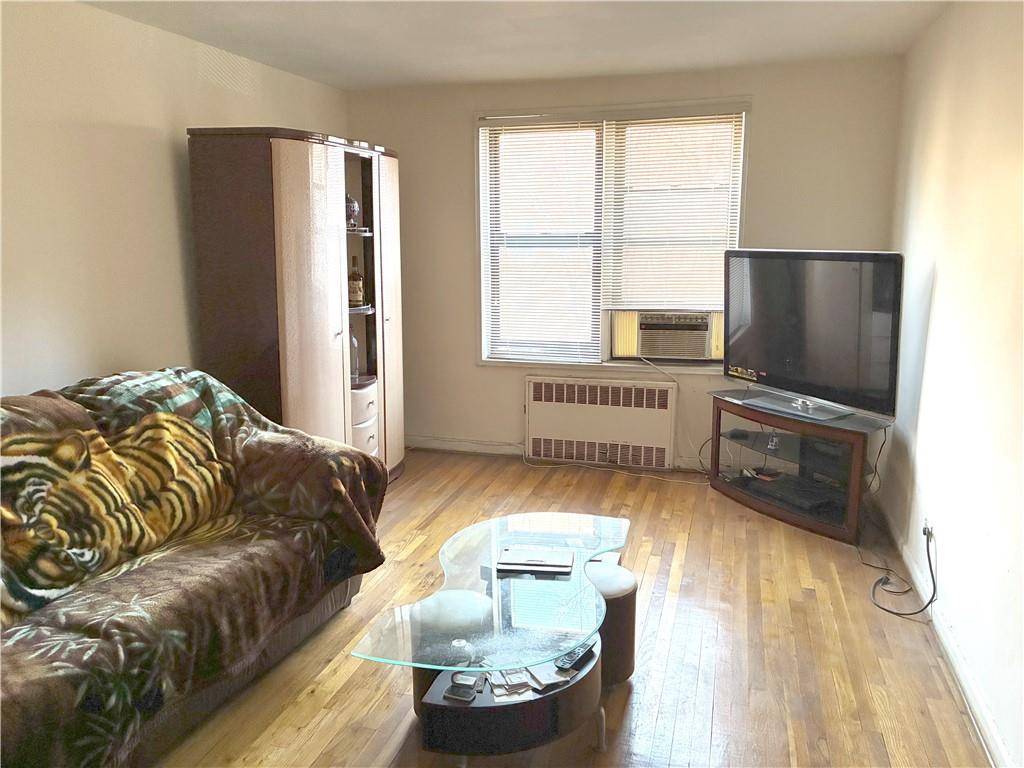 Brooklyn, NY 11235,2450 Haring ST #3J