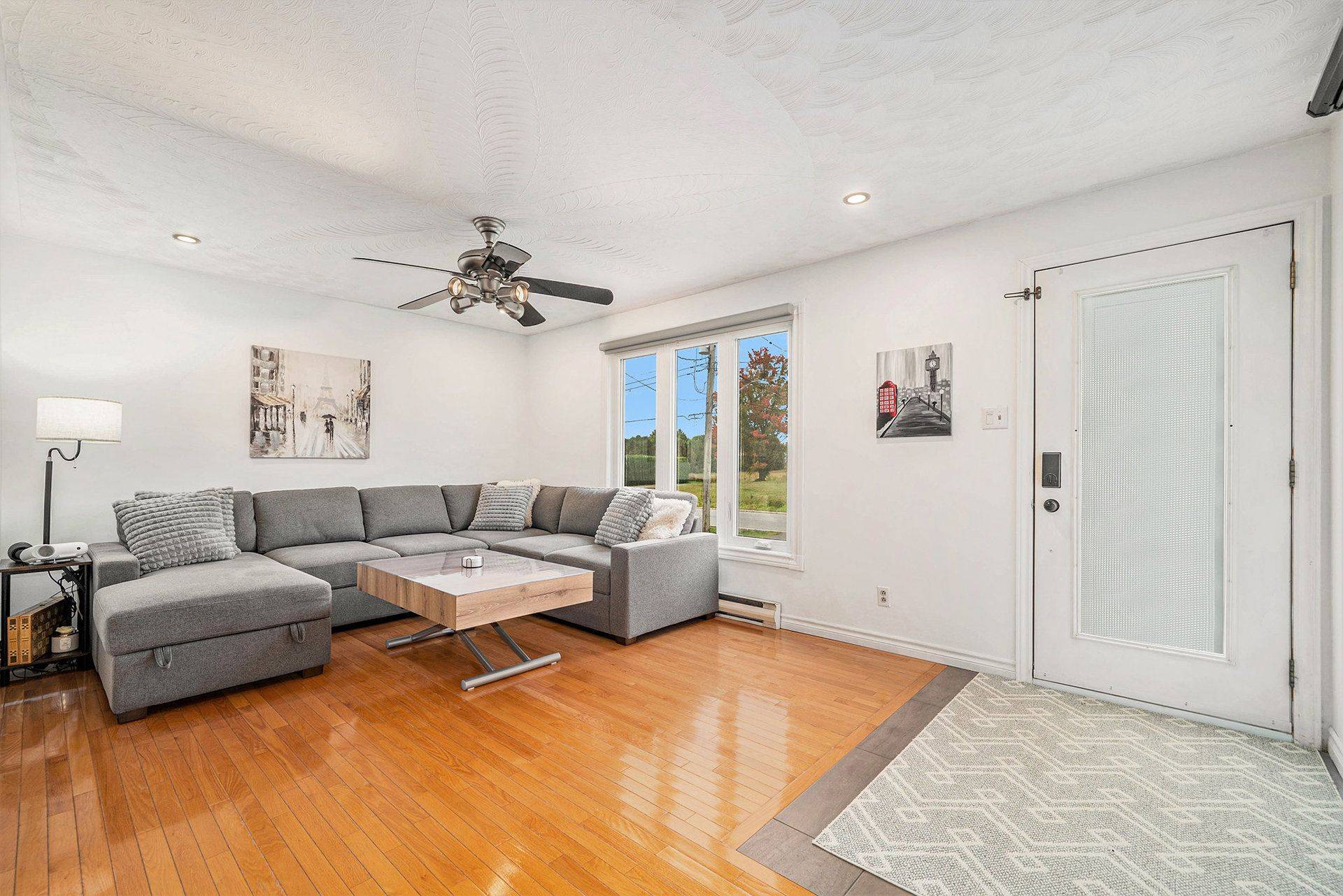 Clarence-rockland, ON K0A 1E0,15 Maisonneuve ST