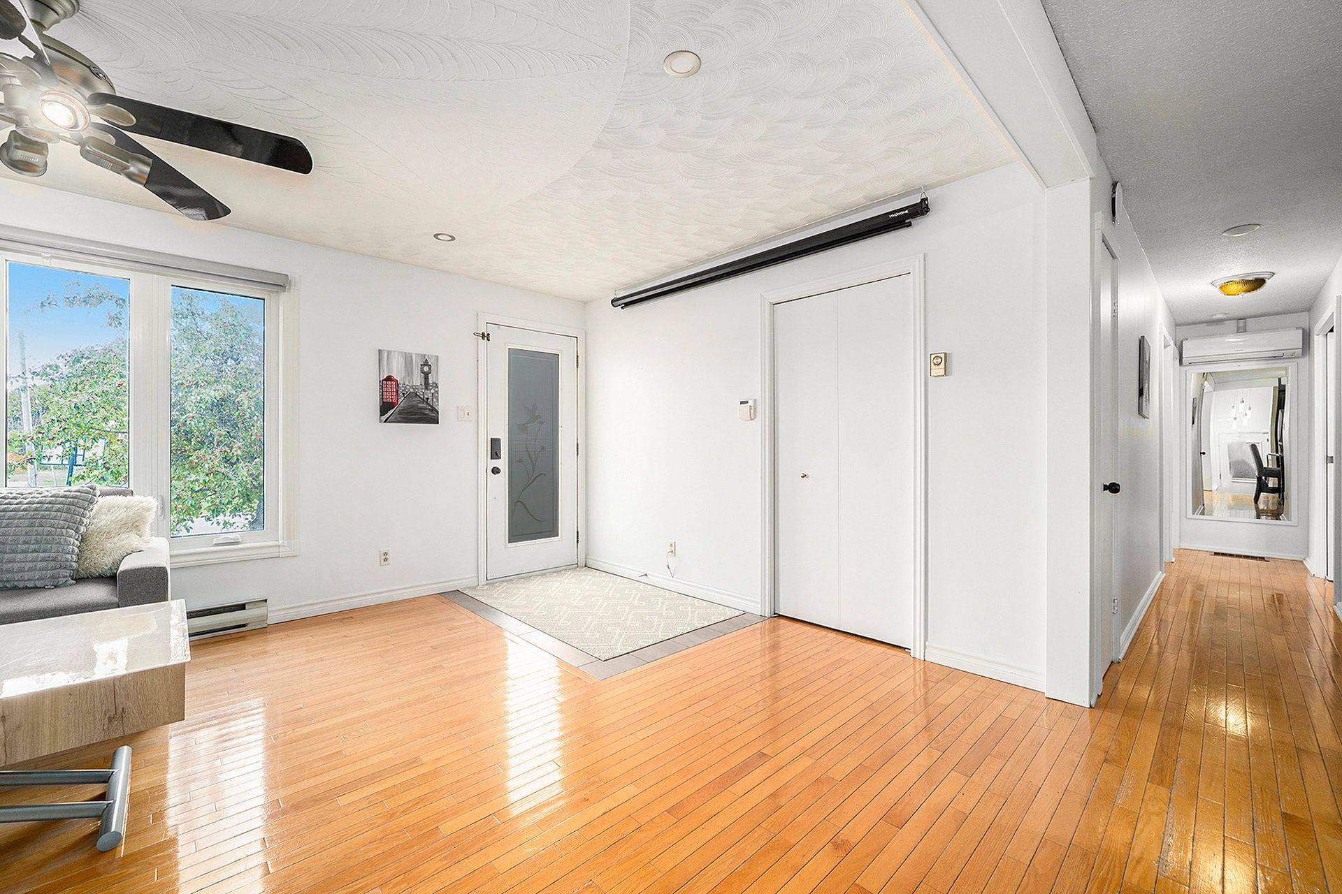 Clarence-rockland, ON K0A 1E0,15 Maisonneuve ST