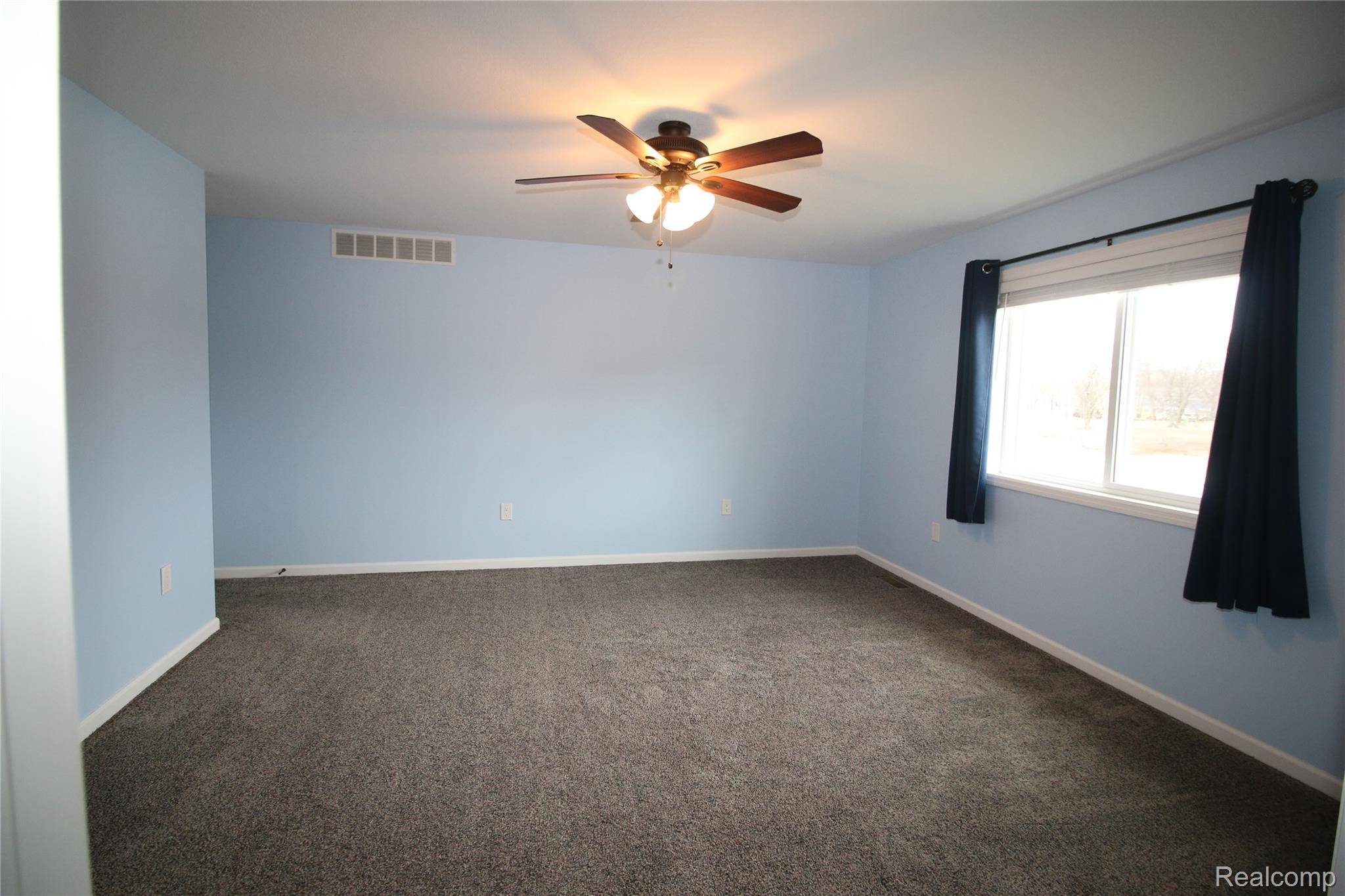 Sand Point, MI 48755,4456 Point Charities AVE