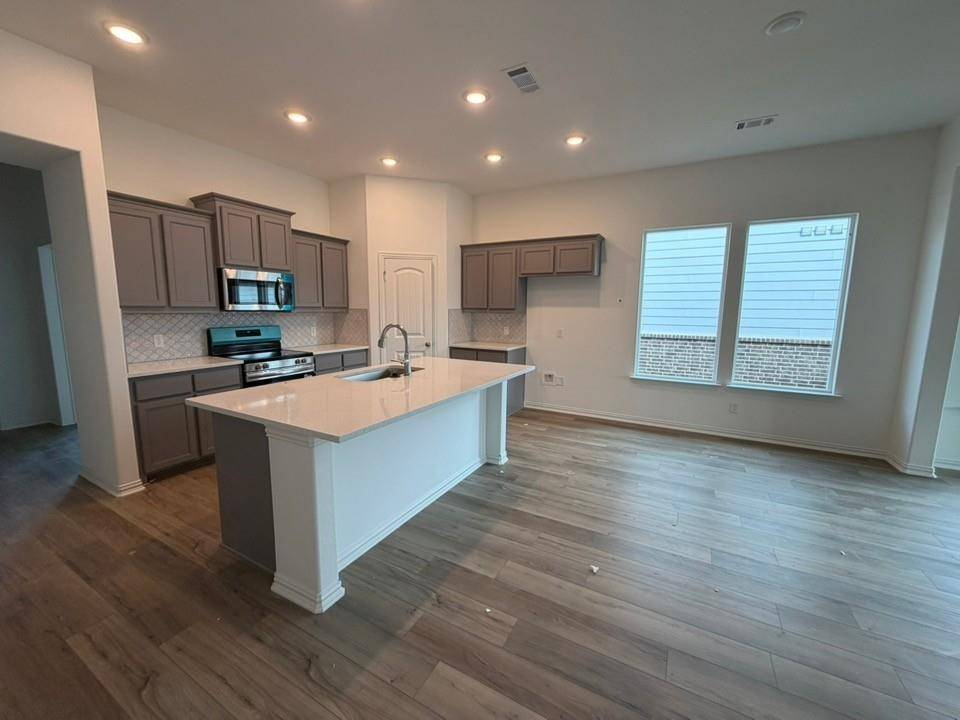 Springtown, TX 76082,1228 Sabine River Lane