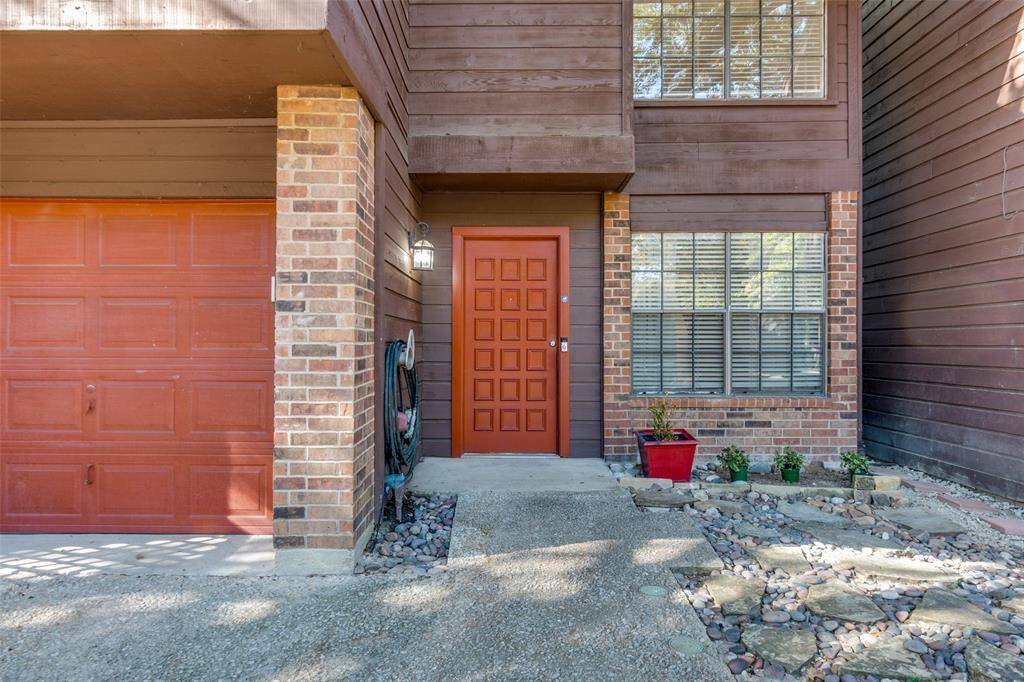 Dallas, TX 75231,6107 Summer Creek Circle