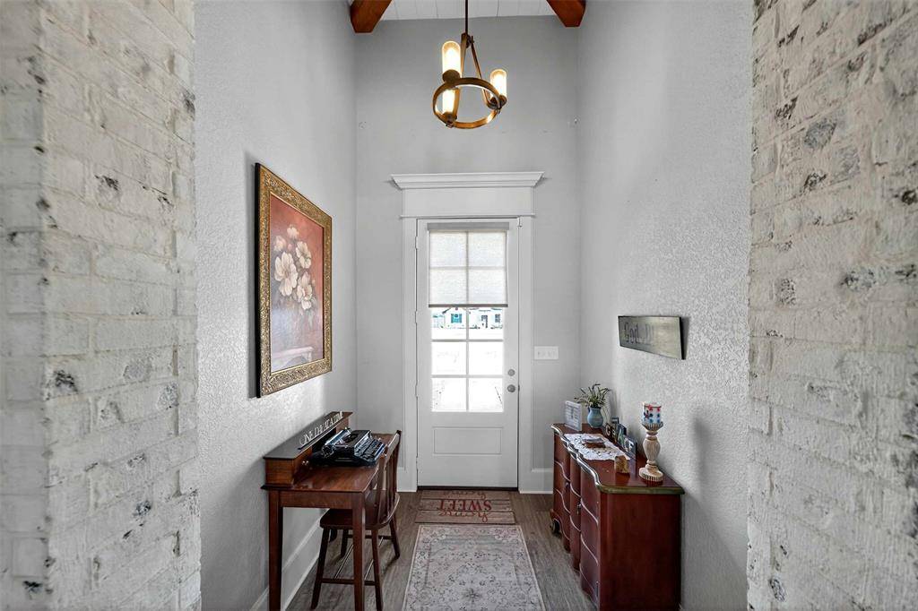 Tyler, TX 75706,15802 COUNTY ROAD 472