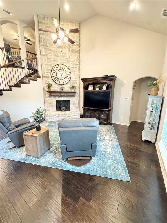 Fort Worth, TX 76177,1612 Scarlet Crown Drive