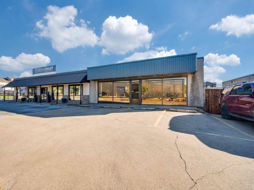 Arlington, TX 76013,1018 W Main Street W