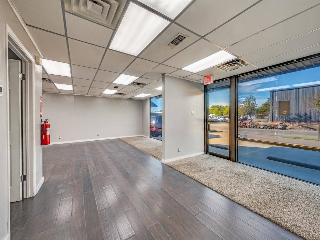 Arlington, TX 76013,1018 W Main Street W