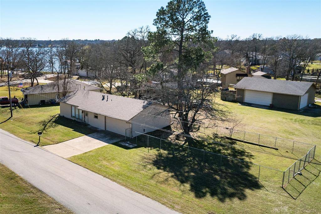 Tool, TX 75143,220 Hillcrest Drive