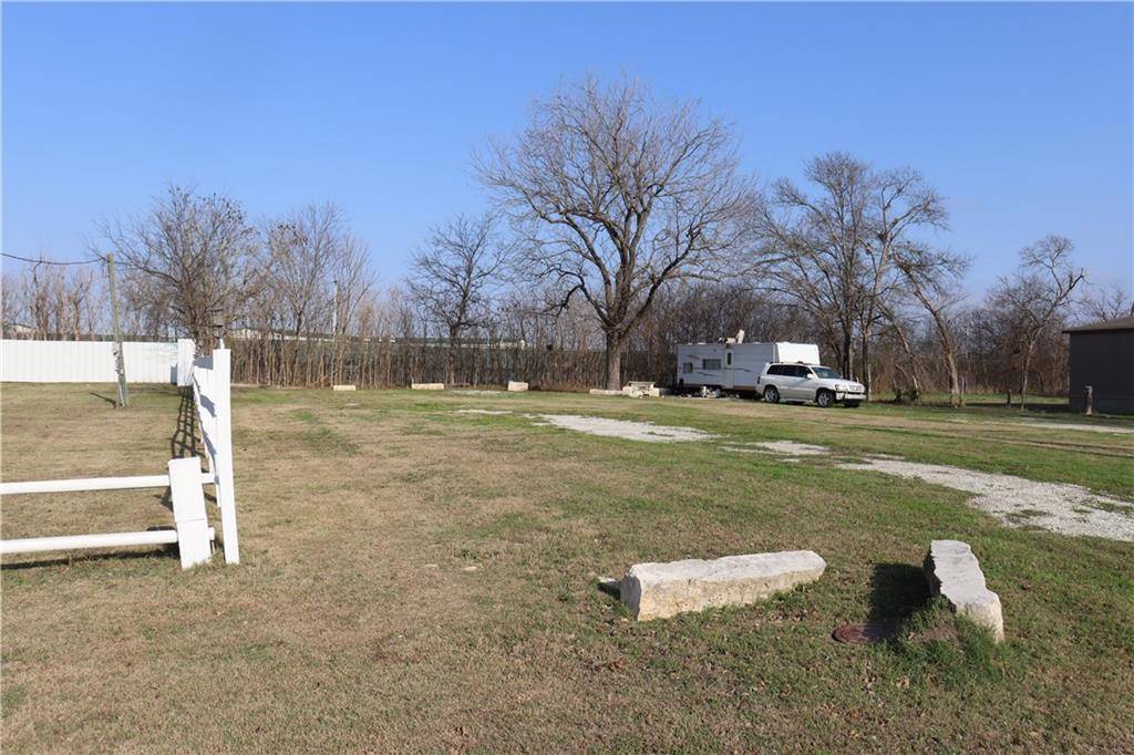 Mart, TX 76664,310 W Burleson