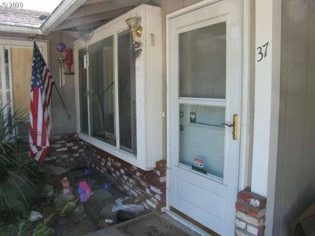 Portland, OR 97230,35 NE 157TH AVE