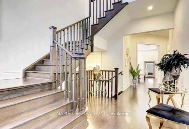 Vaughan, ON L6A 4Y6,158 Hurst AVE