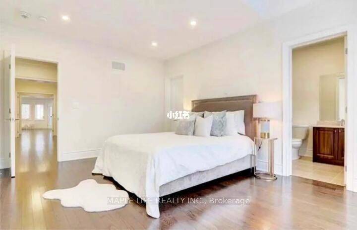 Vaughan, ON L6A 4Y6,158 Hurst AVE