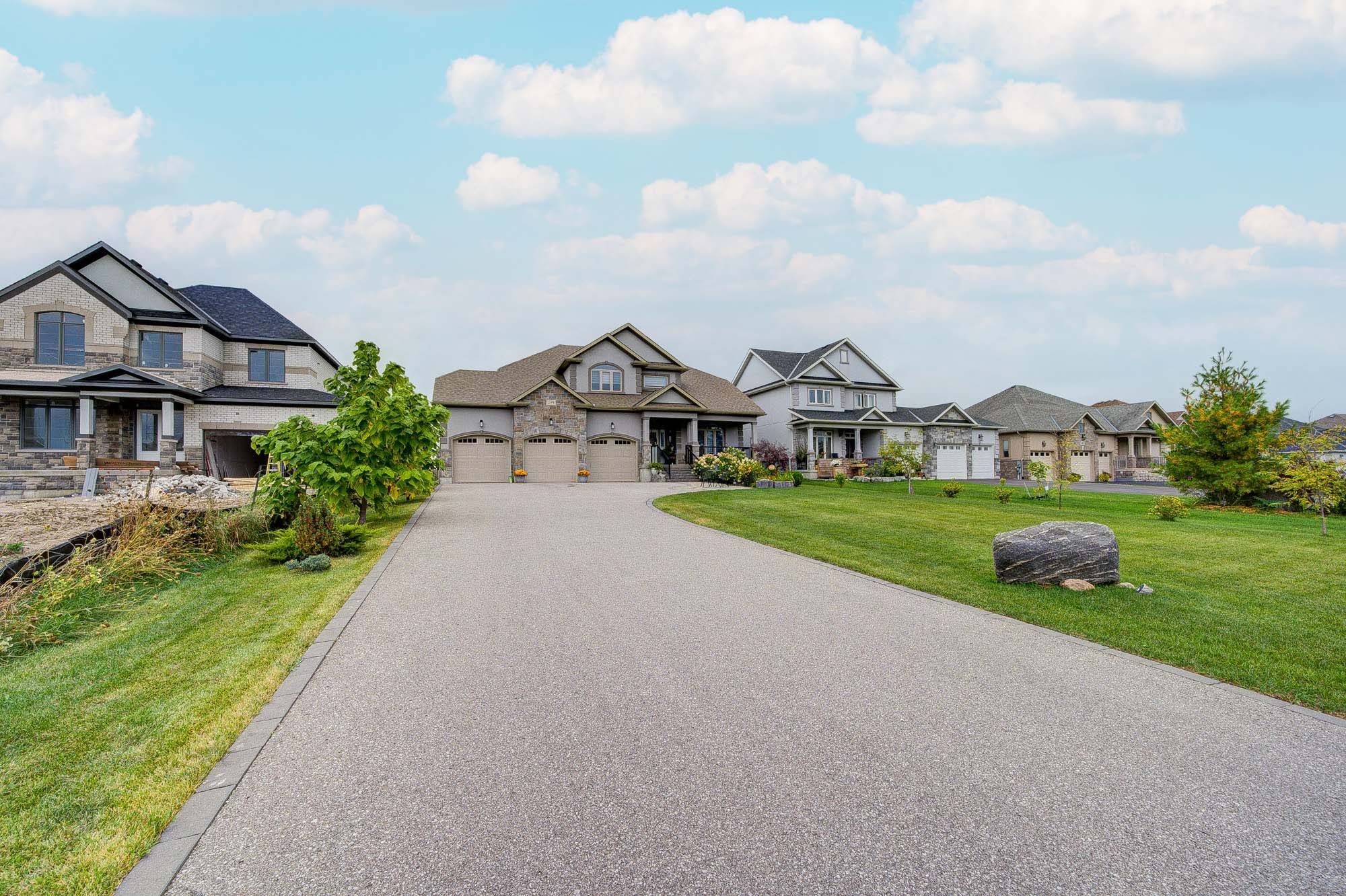 Innisfil, ON L9S 0K9,295 Sunnybrae AVE