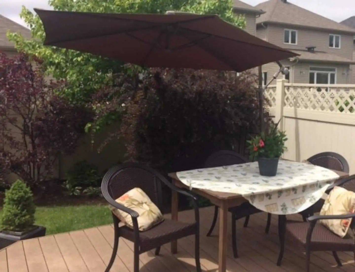 Hunt Club - South Keys And Area, ON K1V 2C5,242 Colbert CRES