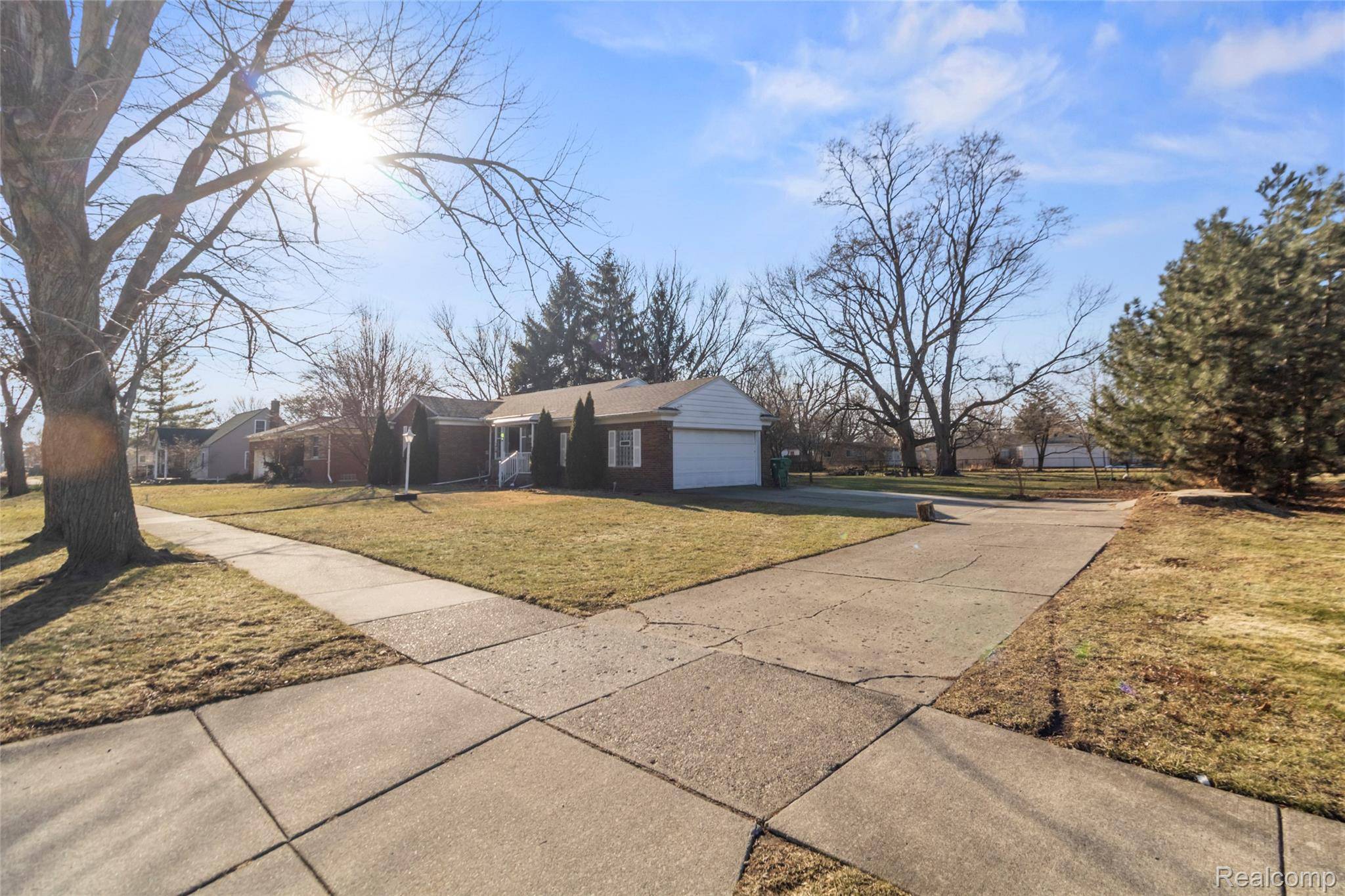 Eastpointe, MI 48021,24311 Hayes AVE