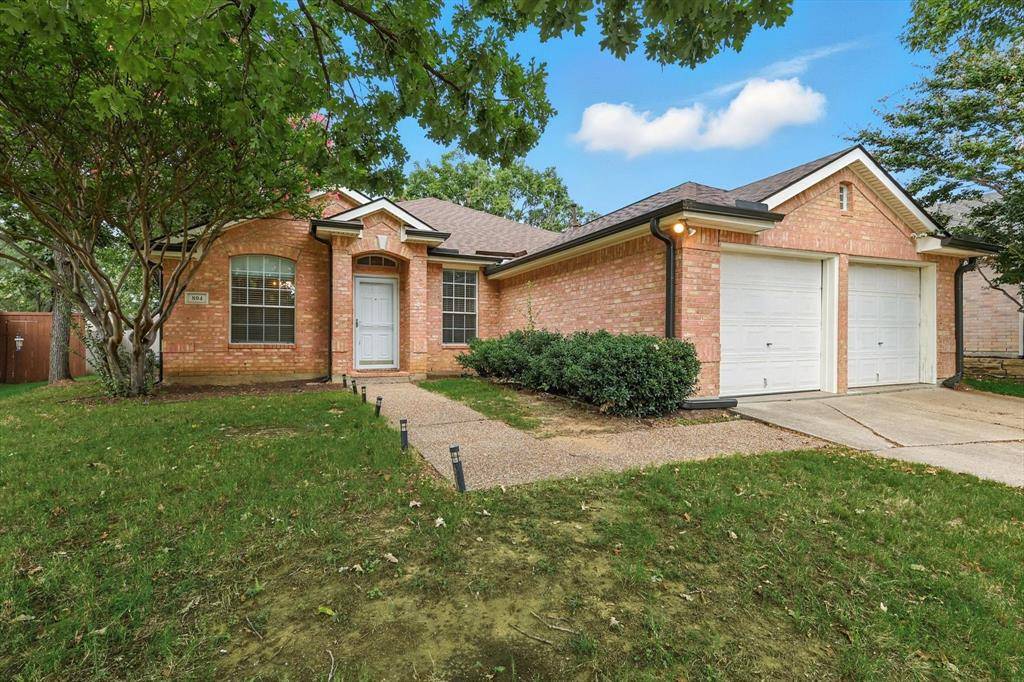 Flower Mound, TX 75028,804 Saddleback Lane