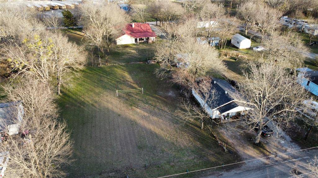 Wolfe City, TX 75496,513 S San Antonio Street