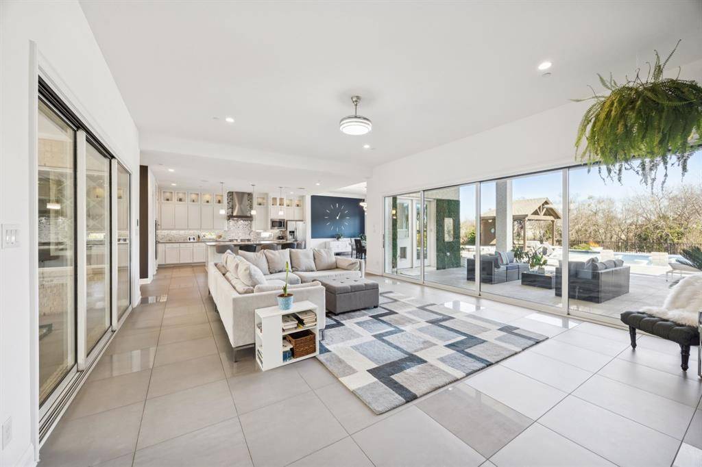 Fairview, TX 75069,330 Bonham Boulevard