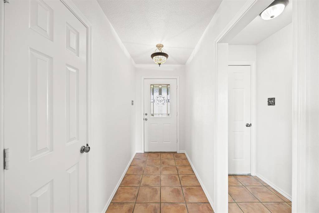 Weatherford, TX 76088,316 Sanchez Court