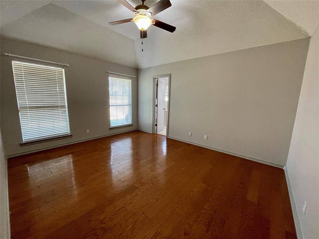 Granbury, TX 76049,8701 Bellechase Road