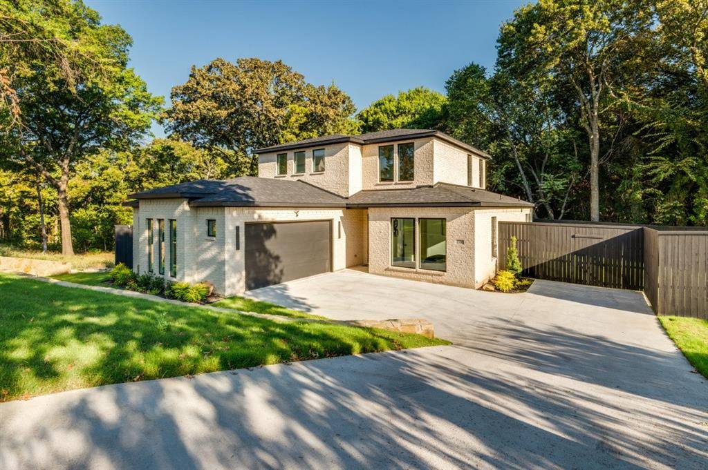 Desoto, TX 75115,1700 Carriage Creek Drive