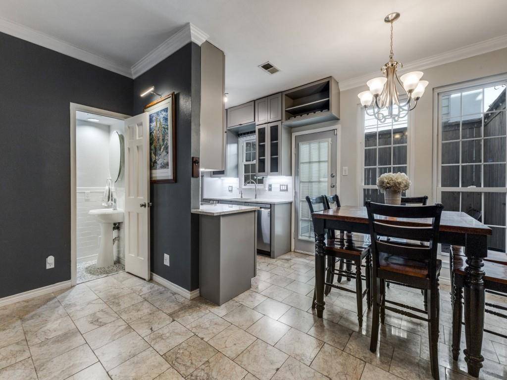 Dallas, TX 75204,4116 Cole Avenue #304