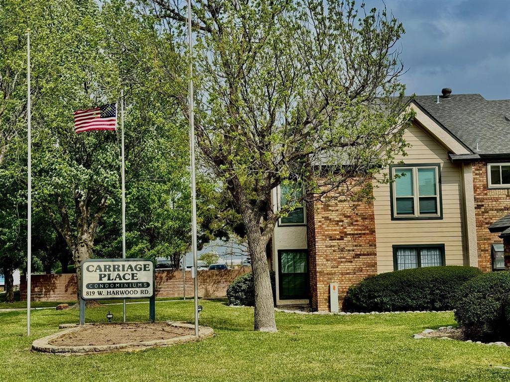 Hurst, TX 76054,827 W Harwood Road #D