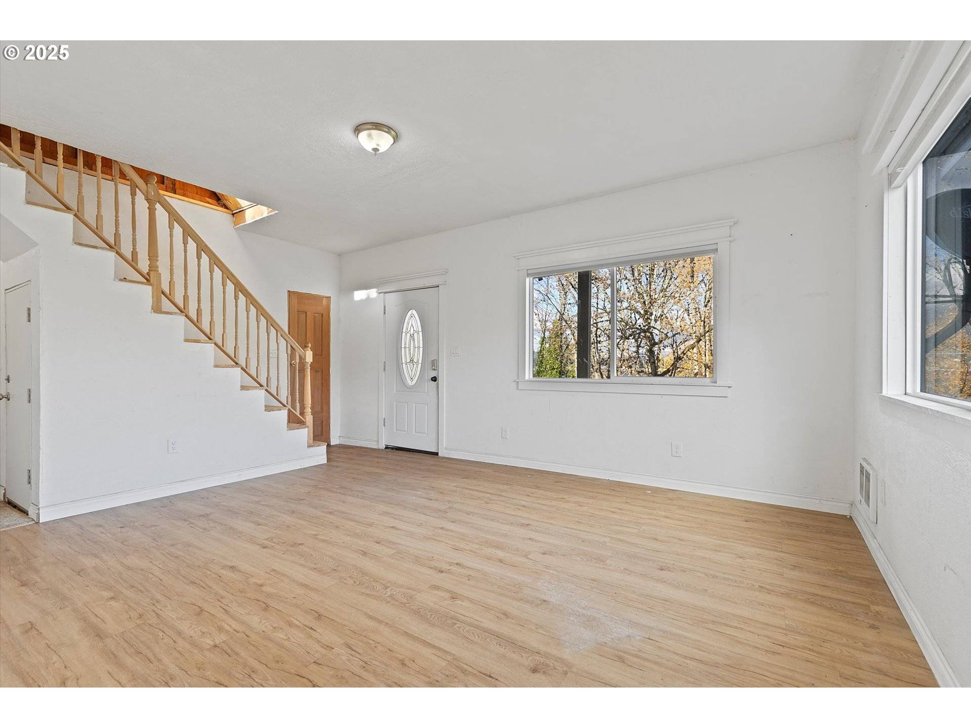 Rainier, OR 97048,808 W A LOOP